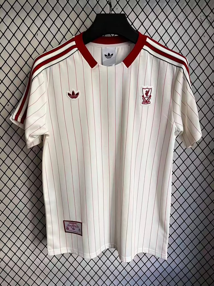 2026-27 Liverpool Retro Beige Jersey - Player Edition