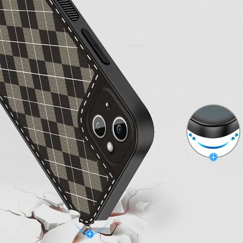 Checkerboard Peel Apple 13/14 Series Phone Case