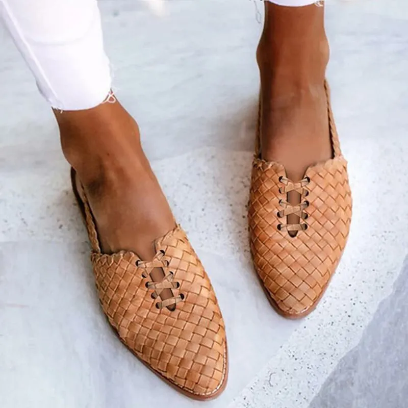 Qengg Summer Pointed Toe Women Muller Shoes Shoes Low Heels Back Strap Loafers Shallow Mouth Buckle Casual Female Shoes