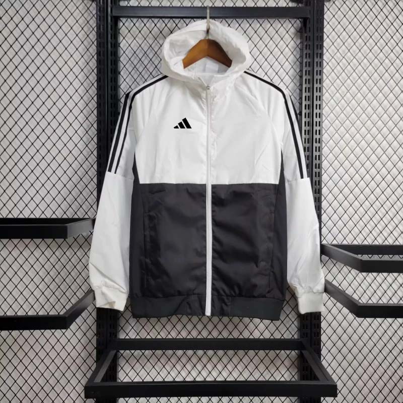 Windbreaker Nike Black & WhiteFootball Shirt 1:1 Thai Quality