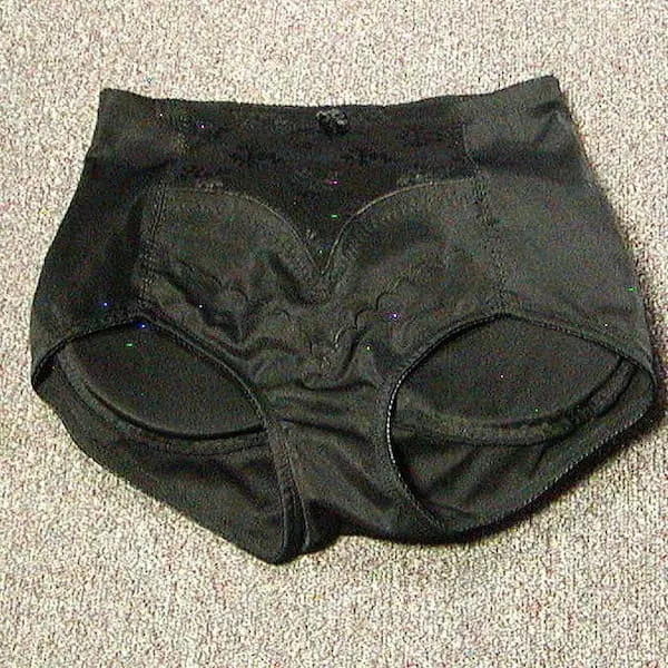 pornhint Pornhint Vintage Elegant Padded Derriere Panty Girdle Brief Black Large