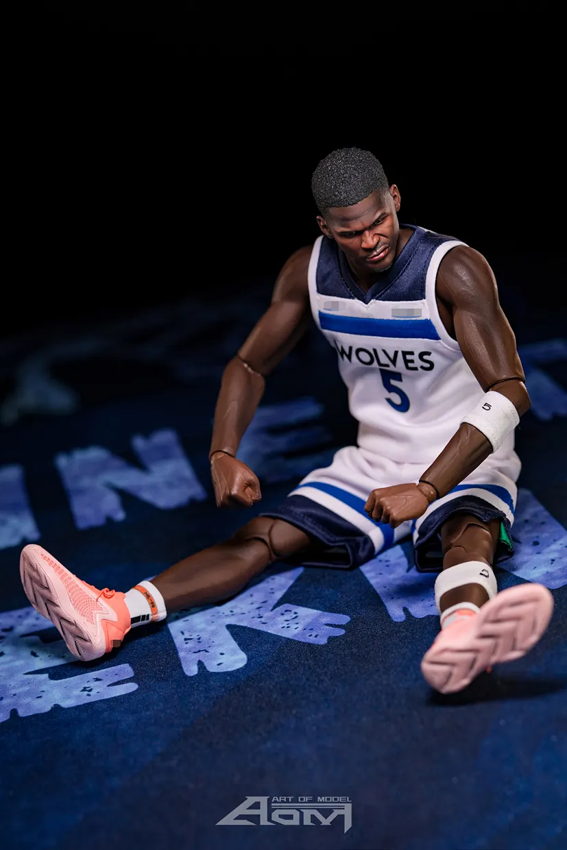 AOM TOYS Studio - NBA Anthony Edwards NBA Playoffs 1/6 Action Figure