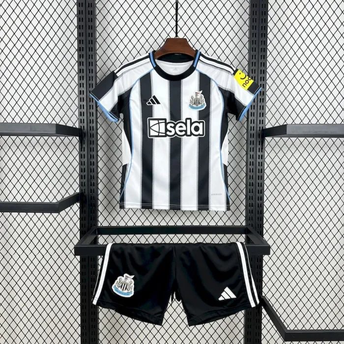 Kids Newcastle United 25/26 Home Football Jersey Shirt 