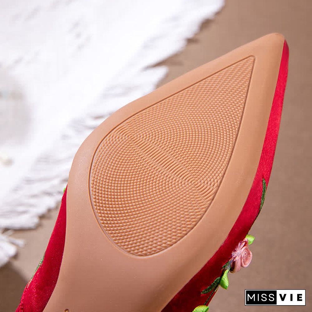 Vintage Floral Embroidery High Heel Pointed Shoes