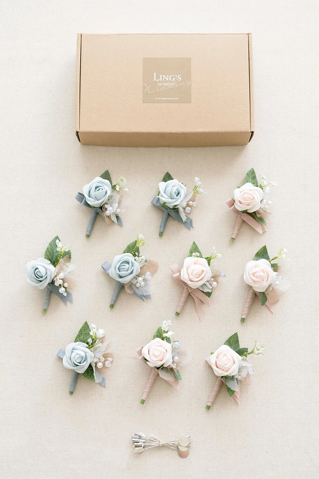 Boutonnieres for Guest in English Pastel