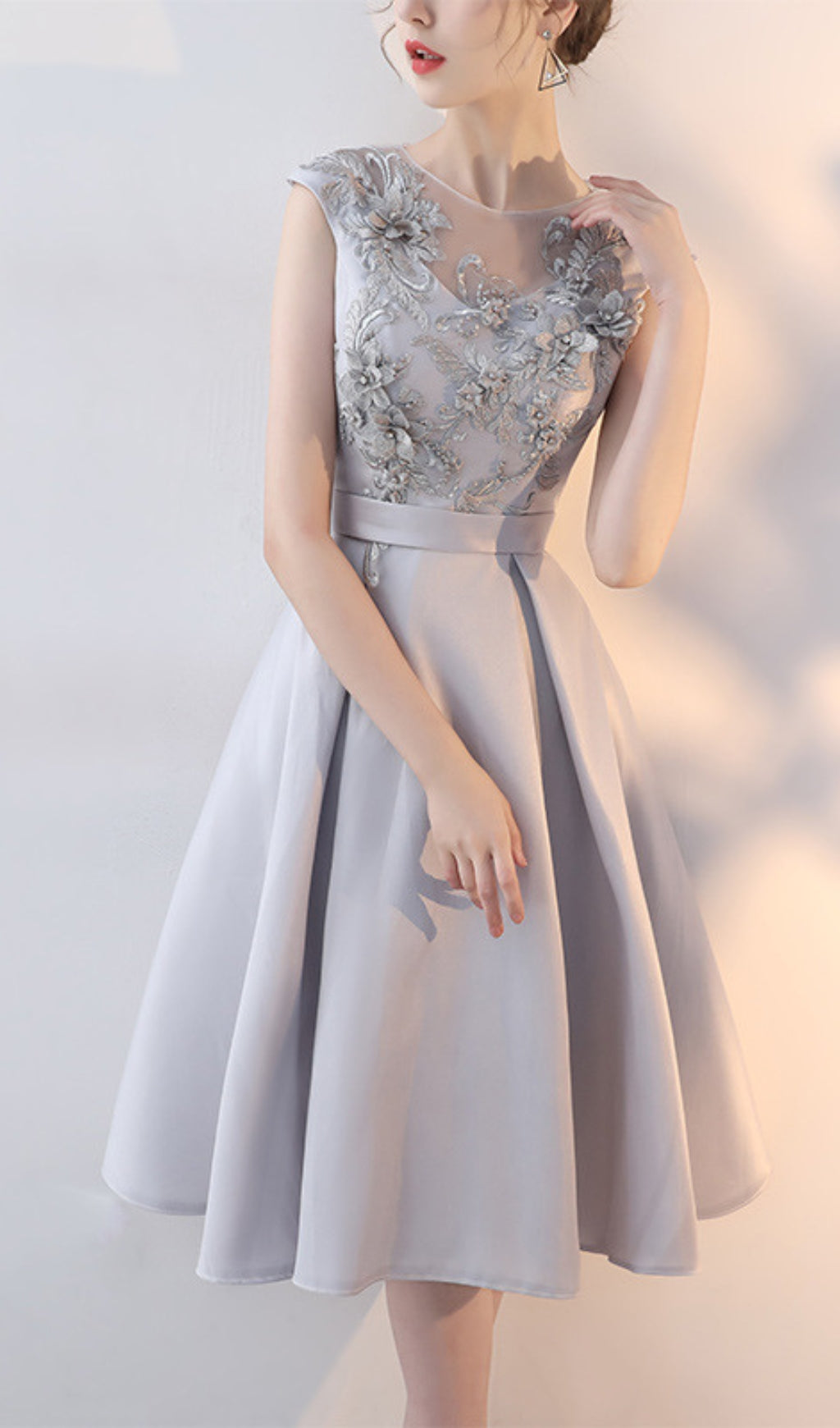 Gray Lace Appliqu&eacute; Midi Dress Flowering Girl