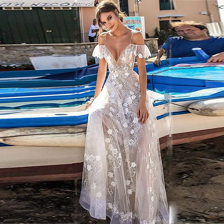 Women Lace Wedding Dress Sexy V-neck Strap Dress Long Dress Evening Gown