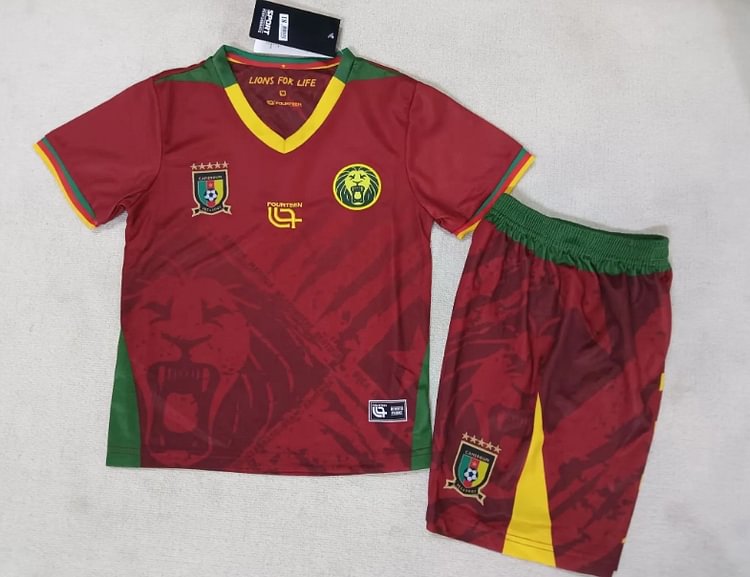 Cameroon 2025-26 season away kit for children