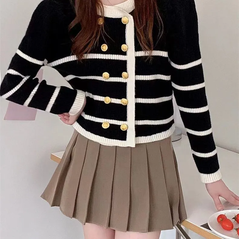 Churchf Churchf 2023 New Korean Version Loose Lazy Round Collar Striped Cardigan Design Sense Female Bump Color Sweater Coat