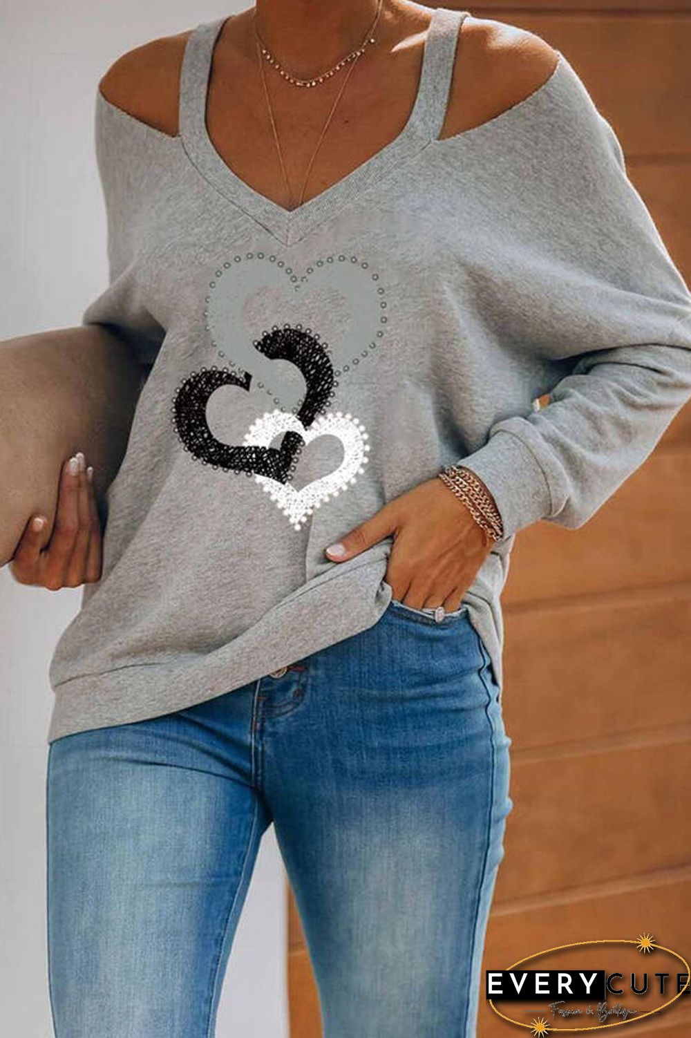 Cold Shoulder Heart-Shaped Casual Top