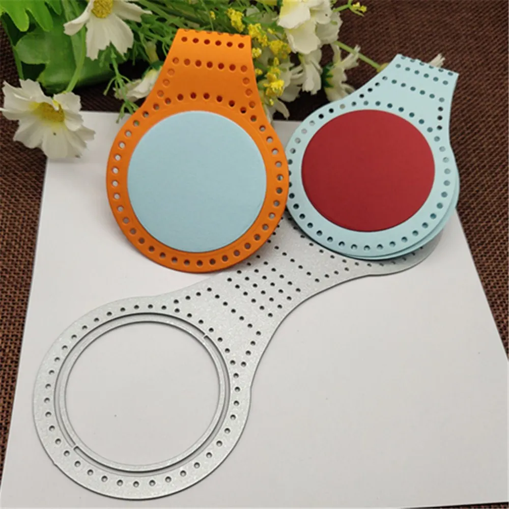 Nigikala Key Fob Metal Cutting die keychain shaker Heart Paper Key Chain Scrapbook Paper Craft Card Punch Art Knife Cutter