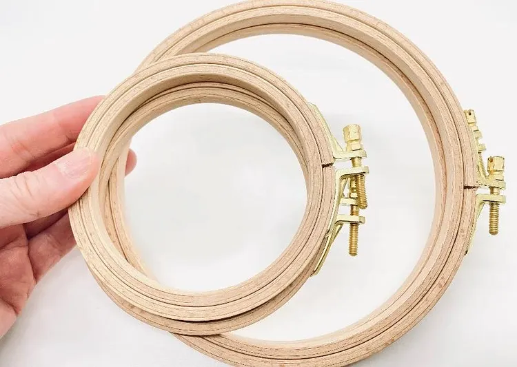 High Quality Wood Frame With Golden Screw Superior Quality Wood Embroidery Hoop