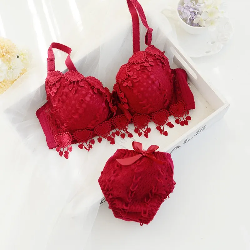 Sexy Lingerie Lace Padded Bra 3 Breasted Push Up Women Underwire Adjusted-straps Love Heart Dot Comfortable Underwear Sets