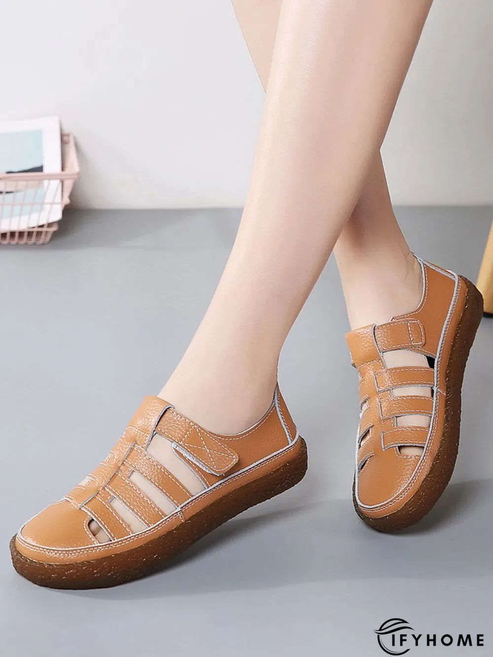 Lightweight Hollow Breathable Retro Soft Soled Shoes | IFYHOME