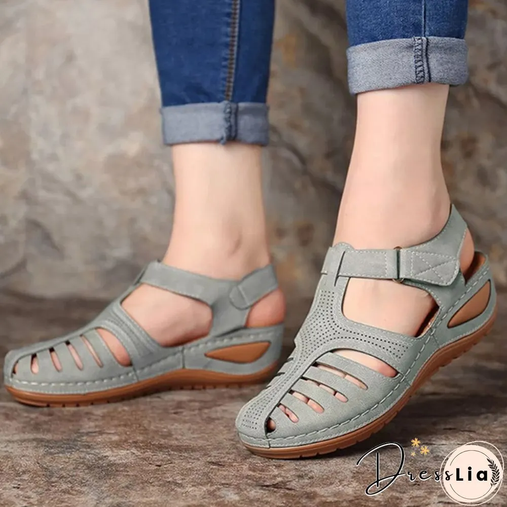 New Leather Hollow Out Vintage Sandals Casual Flat Sandals Summer Women Beach Sandal