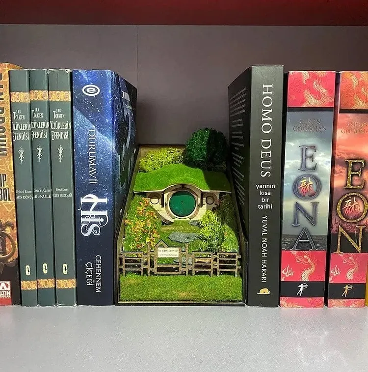 🔥Book Nook Bookshelf-Crazy Discounts