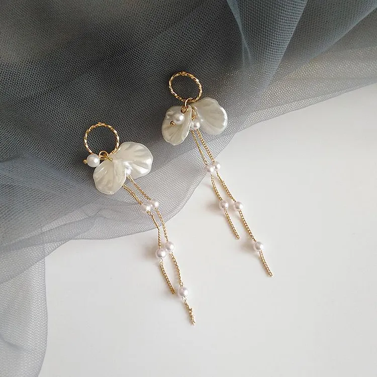 White Shell Chain Earrings
