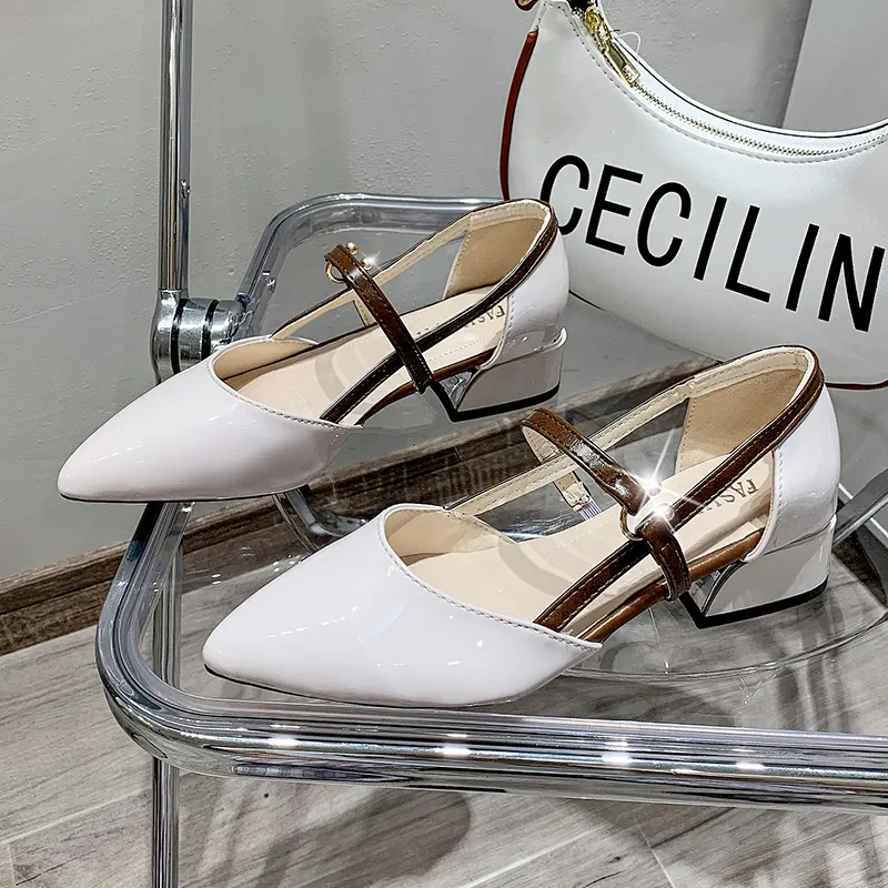 Breakj New Fashion Pointed Sandals Feminine Fashion Buckle Strap Square Heel Patent Leather Women's Shoes Baotou Sandals Zapatos