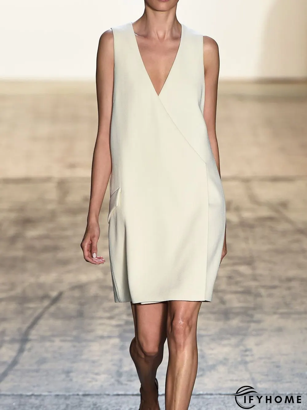 White Sleeveless Cotton-Blend V Neck Weaving Dress | IFYHOME