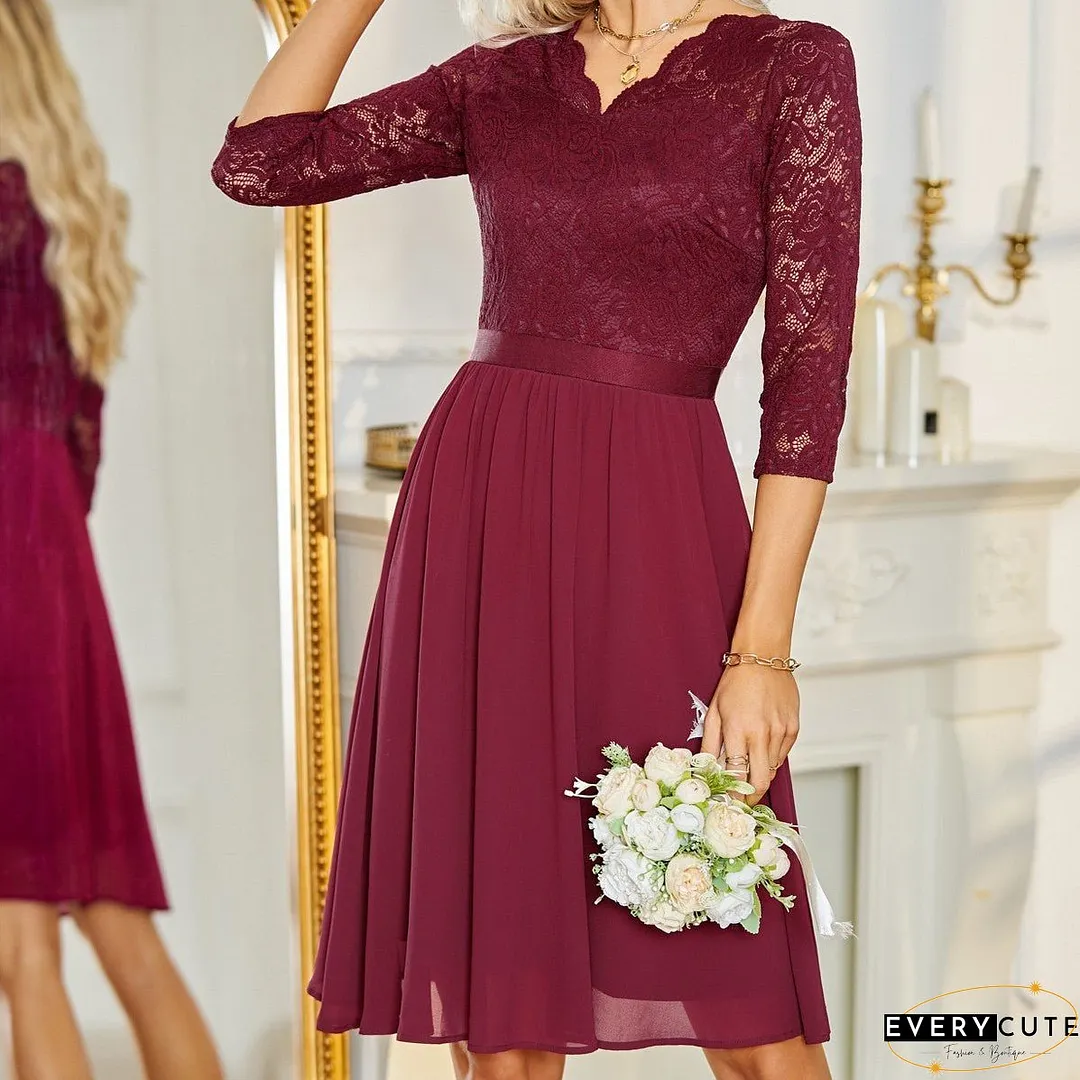Mid-length Dress with Lace and Chiffon