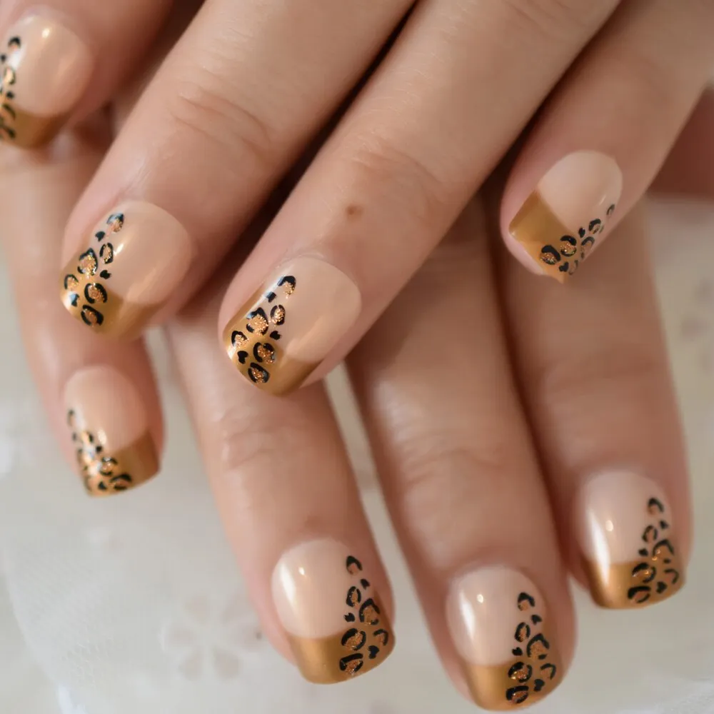 Spots Fashion Full Cover Heart Brand New Short Nails Squoval With Design Glitter Charm kawii Cute Lovely Fingernails Supplies-Nail Inspo