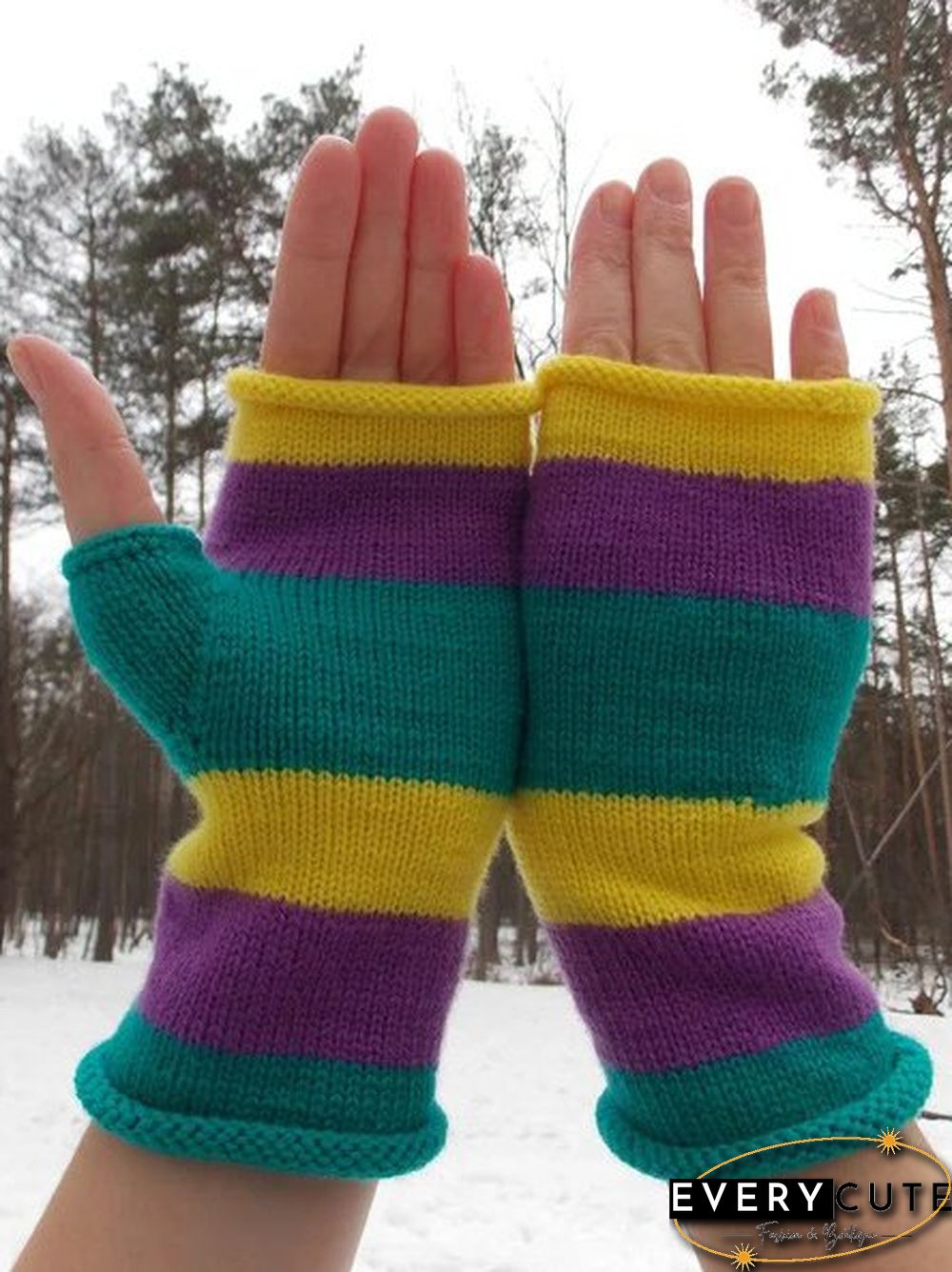 Contrast Stripe Pattern Handwoven Half Finger Gloves