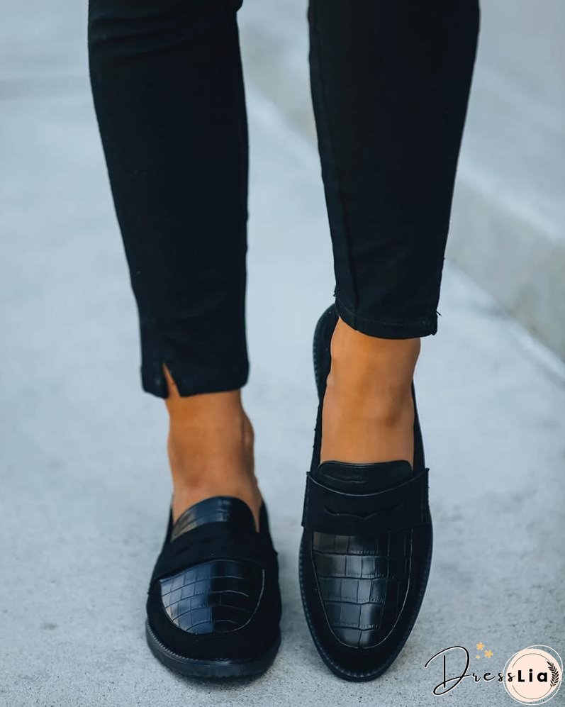 Solid Round Toe Leather Flat Loafer