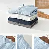 Chemise en lin &agrave; col en V et manches courtes pour hommes