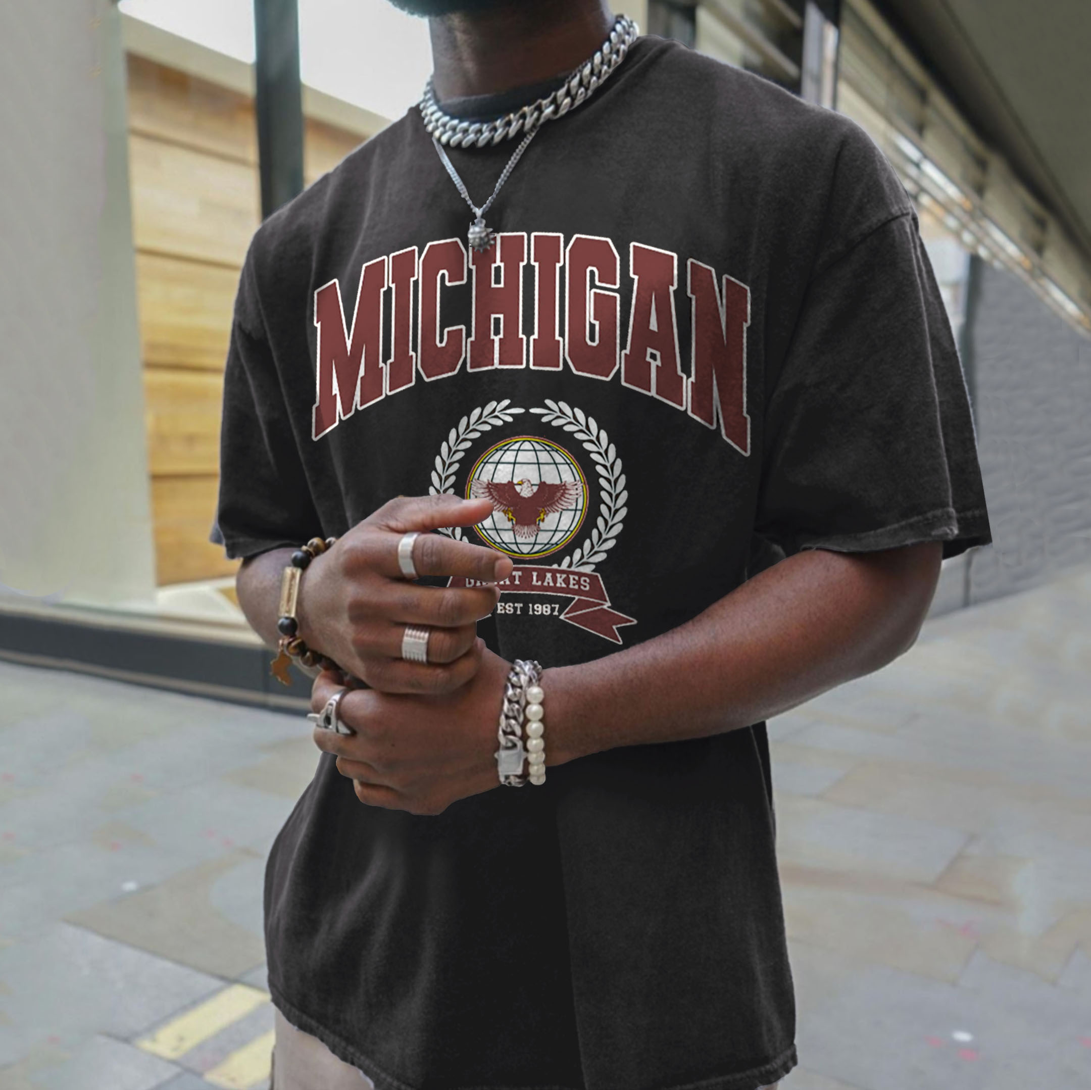 Retro Oversized MICHIGAN Men's T-shirt - Helixace