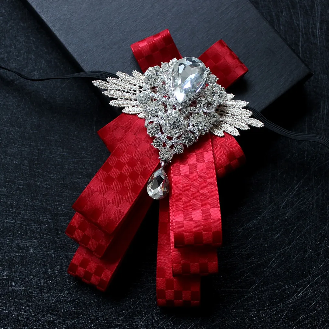 High-grade Handmade Diamond British Style Bow Ties Groom Groomsman Dress Suit Rhinestone Bowtie for Men Wedding Accessories