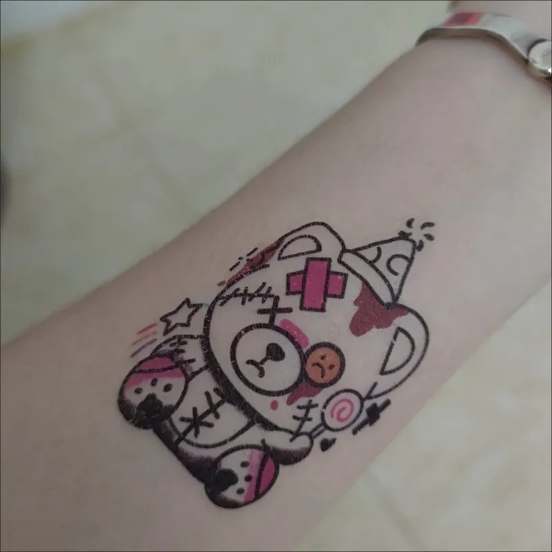 32pc/Set Dark Cartoon Bear Rabbit Tattoo Stickers Women Waterproof Black White Watercolor Art Fake Tattoo Arm Temporary Tattoo