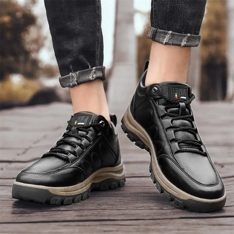  Men's Casual Hand Stitching Leather Arch Support Shoes