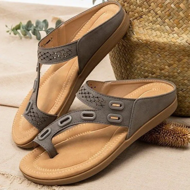 Yyvonne Clip Toe Slippers Hollow Splicing Flat Bottom Leisure 414243 Large Code Cold Drag