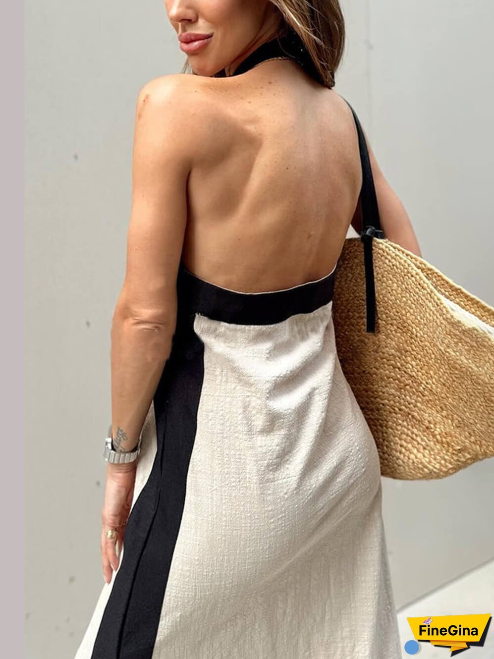 Color Block Halter Charming Neck Slit Maxi Dress