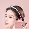 Corner eyeliner brush to cover tear troughs, eye detail concealer brush, fine makeup brush