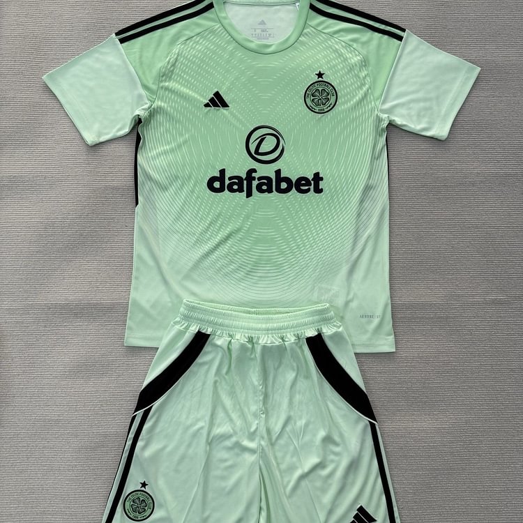 Kids Celtic 25/26 GK Football Kit