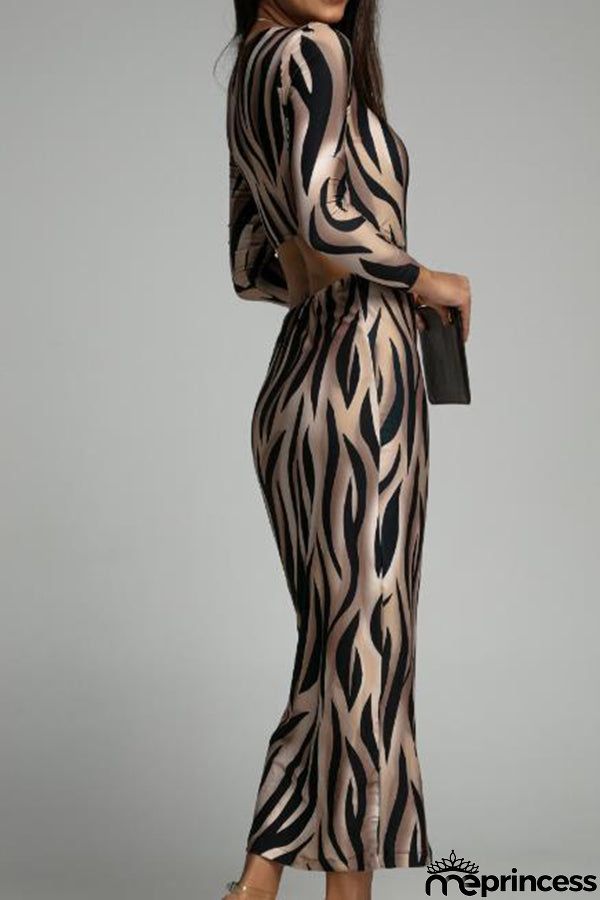Round neck slim fit solid color slit backless waist dress