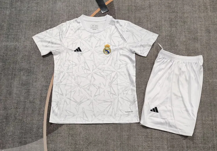 2024-25 Real Madrid Training Jersey - Kids