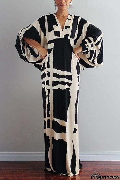 Geometry V Neck Bat Maxi Dress