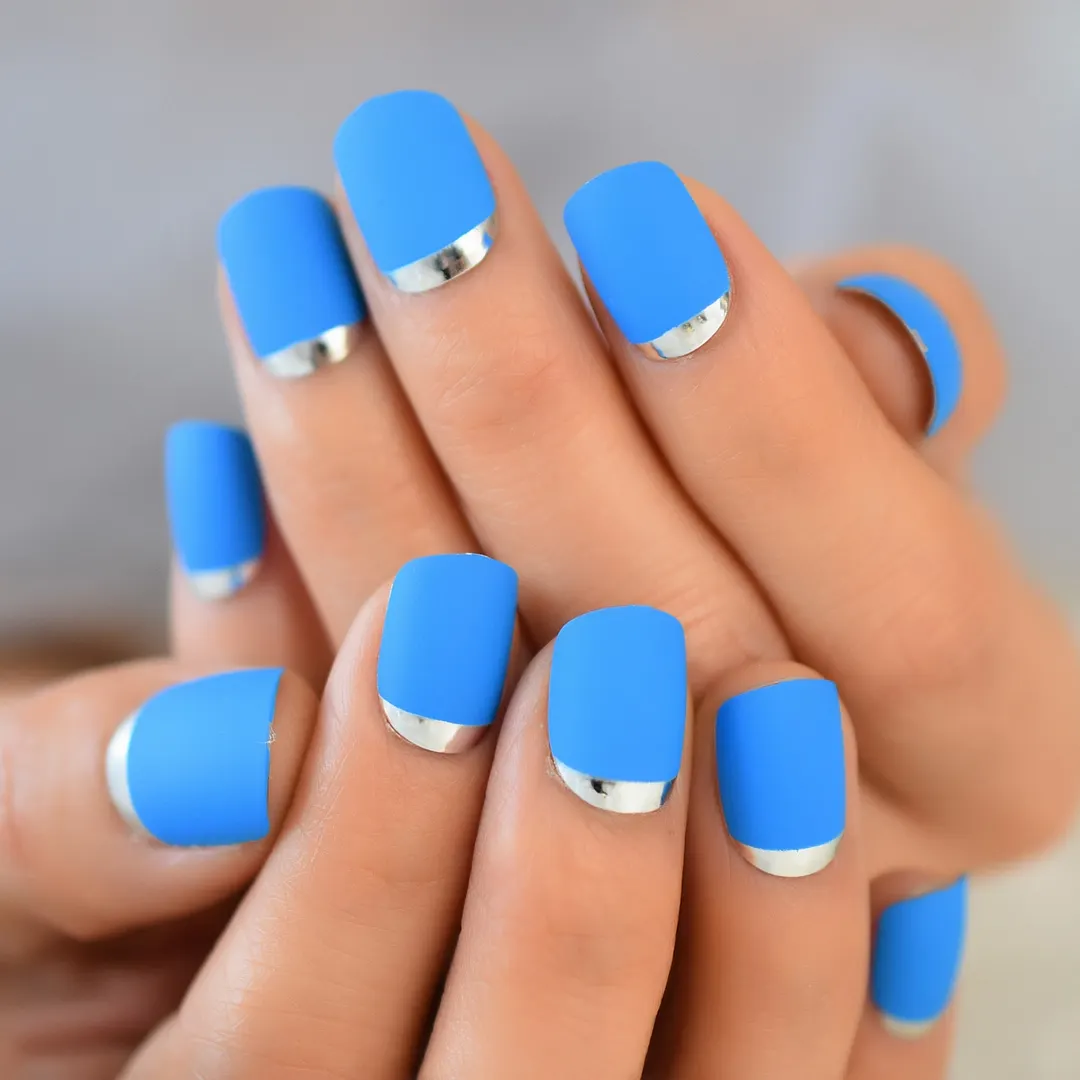 Mix Color Nail Short Squoval Dark Red Petie Fake Nails Glossy Shiny Ladies Fingernails Perfect for Office Lady with Adhesive-Nail Inspo