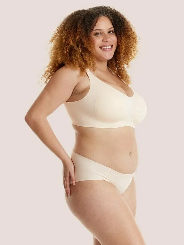 Born For Her &ndash; Ultra-Fit Plus Size Seamless T-shirt Bra