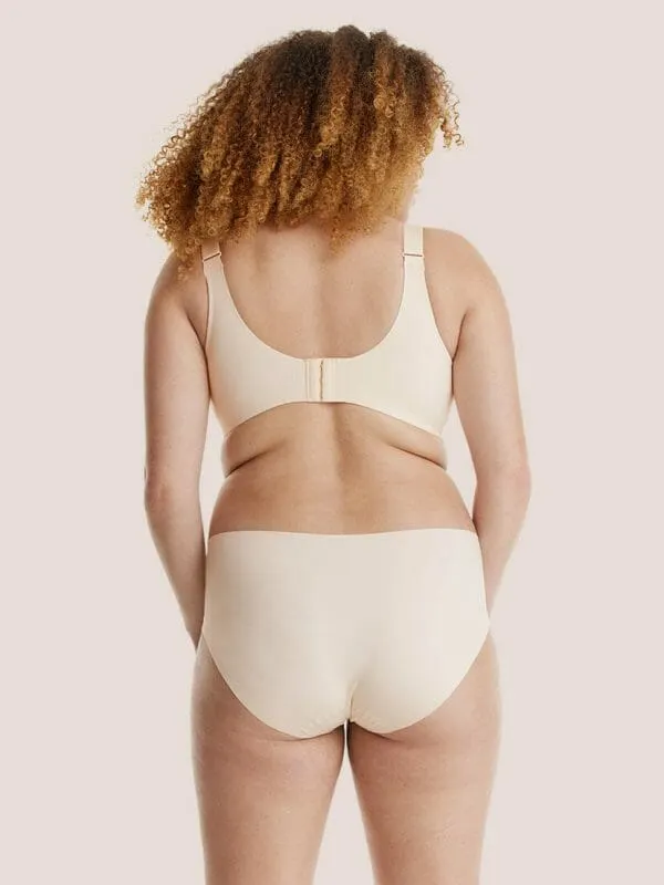 Born For Her &ndash; Ultra-Fit Plus Size Seamless T-shirt Bra