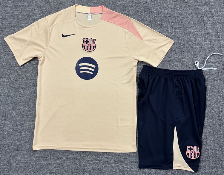 25-26 season children's version of the Barcelona yellow jersey