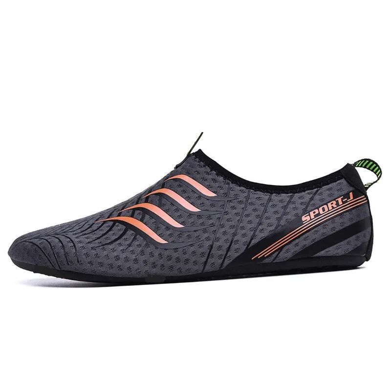 Striped Colorful Water Shoes Woman Men Swimming Breathable Shoes Aqua Beach Shoes Big Plus Size 36-48 Sneaker