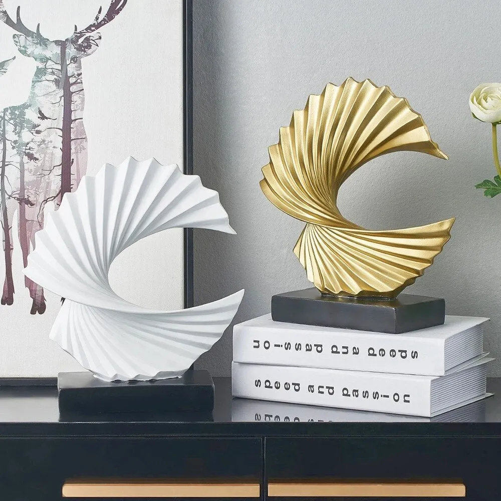 European Resin Abstract Sculpture Home Decoration Accessoies Modern Gold Art Statues Living Room decorative Office Desk Decor