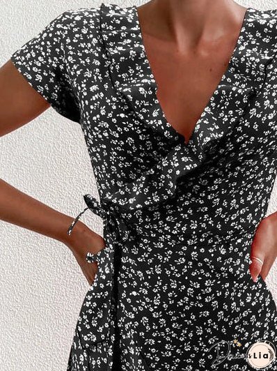 Dresses Floral V-Neck Ruffled Lace-Up Dress for Women
