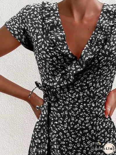 Dresses Floral V-Neck Ruffled Lace-Up Dress for Women