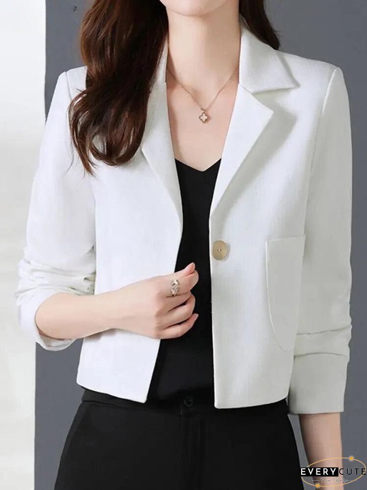 Elegant and Versatile winter garment