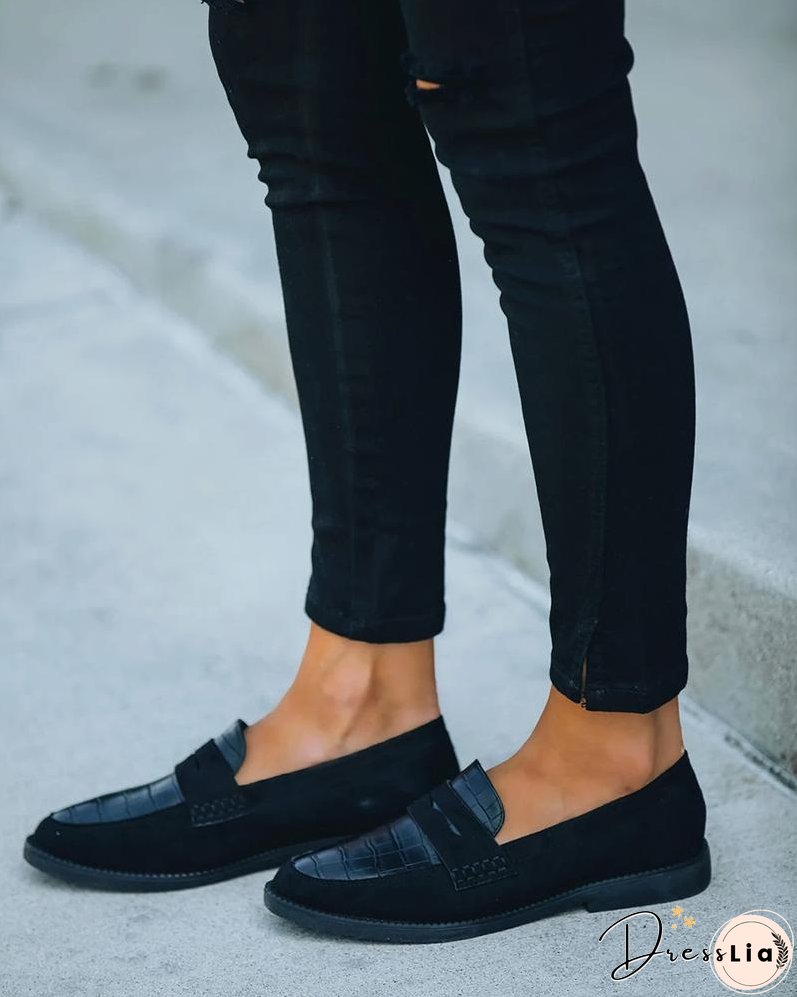 Solid Round Toe Leather Flat Loafer