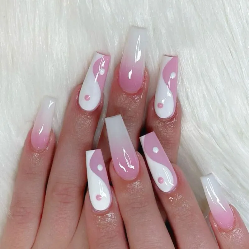 24pcs/Set Coffin False Nails Extra Long Butterfly White French Fake Nails Faux Ballerina Full Nail Art Decoration Tips-Nail Inspo